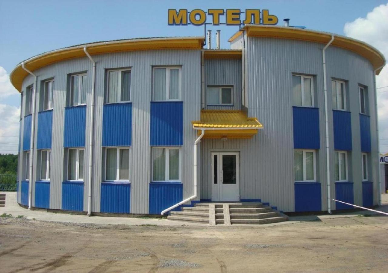Мотель Ок 舍佩蒂夫卡 外观 照片